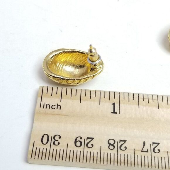 Vintage Gold Tone Drop Shape Stud Earrings, Textured Design, Retro 90s Style - Picture 4 of 5